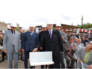 Çumra doğalgaza kavuştu