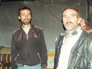 Evleri yanan aile çaresiz kaldı