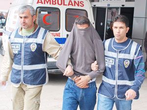 Uyuşturucu kuryesi otobüste yakalandı