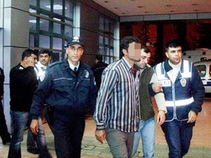 Kamyonun içinde 80 kilo esrar ele geçirildi