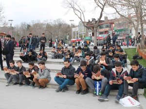 'Mekansız Okuma' Konya Kültürpark'ta