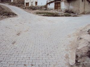 Halkapınar'ın köylerinde kilitli taş çalışması