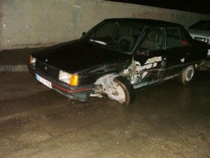 Traktörün arkasındaki mibzere çarptı