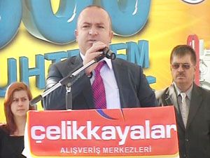 Çelikkayalar’da hediye rüzgarı