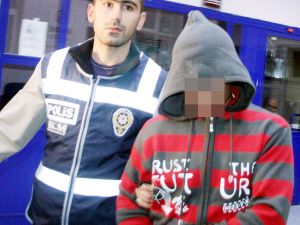 Otobüste 1 kilo esrar ele geçirildi