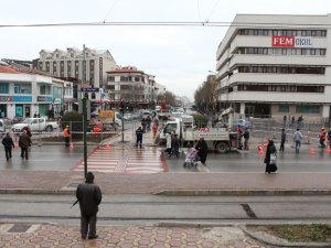 Alaeddin bulvarının tek şeridi trafiğe kapanacak