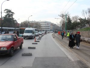 Alaaddin trafiği tek şerit!