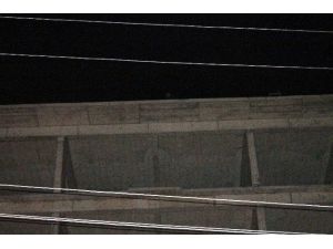 Çocuklarını Göremeyince İnşaata Çıktı