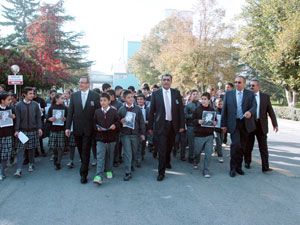 Atatürk, ölümünün 72. yılında anıldı