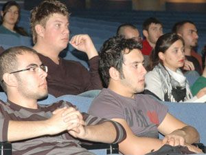 Selçuk’ta küresel krizden çıkış stratejileri tartışıldı