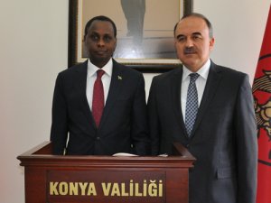 Ruanda'nın Ankara Büyükelçisi Kayizari, Konya'da