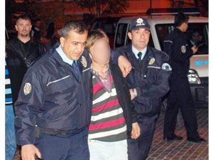 Para vermeyen adamı bıçakladı