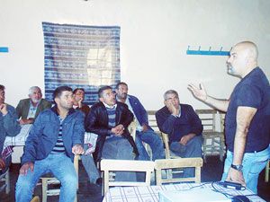 TEMA çiftçileri bilgilendirdi