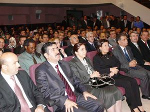 “KPSS öğretmenin yeteneğini ölçmüyor”