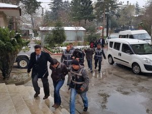 Uyuşturucu Operasyonu Zanlıları Adliyeye Sevk Edildi