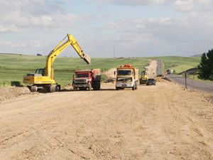 Bölünmüş yolda 796 kilometreye ulaştık