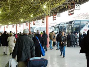 Otogarda yoğunluk sürüyor