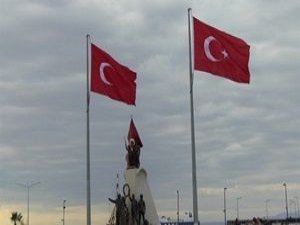 Yıldızsız Türk bayrağına tepki