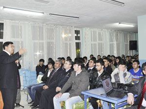 Seydişehir'de ‘Gençlik ve Terör’ konferansı
