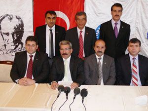‘Kanun dışı işler özendiriliyor’