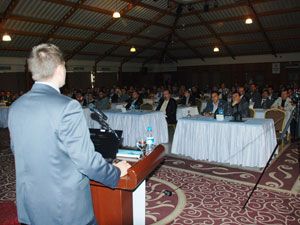 ETA Bilgisayar seminerine büyük ilgi