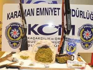 Esrar satıcılarına şafak operasyonu