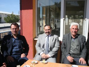 AK Partili adaylardan Ilgın’da esnaf ziyareti