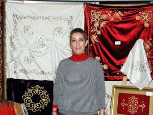Sim Sırma nakışı sergileniyor