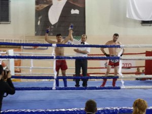 Selçuk Üniversitesi Kick-boksta sevindirdi