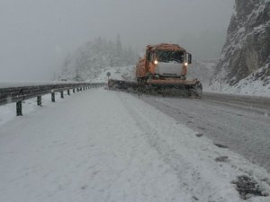 Seydişehir Antalya Yolunda Ulaşıma Kar Engeli