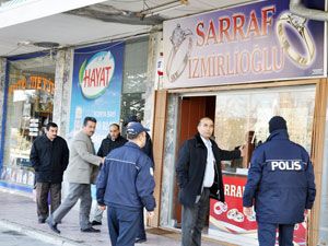 Kuyumcu, soygun girişimini şaka sandı