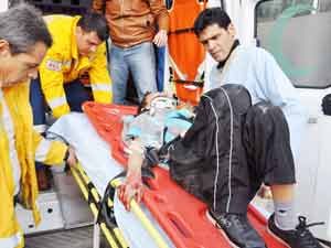 Minibüsün çarptığı öğrenci ağır yaralandı