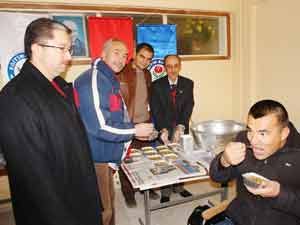 Eğitim-Bir-Sen'den Ereğli'de aşure ikramı