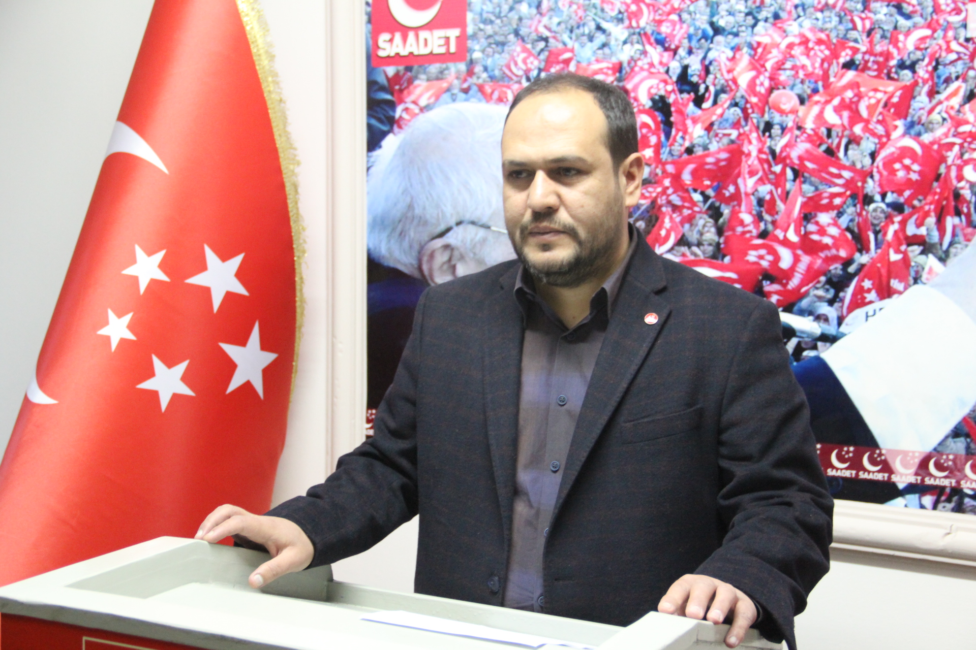 Barış güvercinleri uçurtuluyor