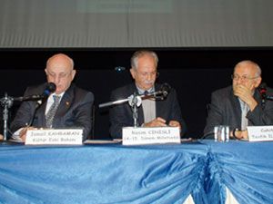 Tevfik İleri anıldı