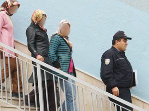 Hırsızlar suçüstü yakalandı