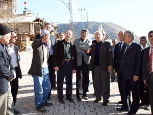 Sorgun, heyelan bölgesini ziyaret etti