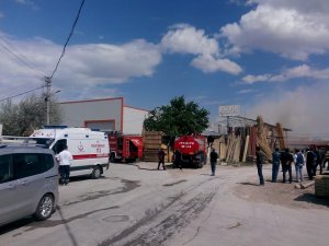 Ağaç İşleri Sanayi’nde yangın!