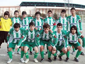 Selçuk 2011’e galibiyetle başladı: 4-2