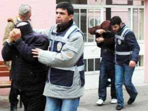 2 Ayrı operasyonda 4 kişi yakalandı