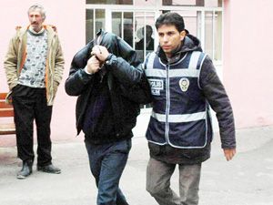 Düğün parası için uyuşturucu taşırken yakalandı