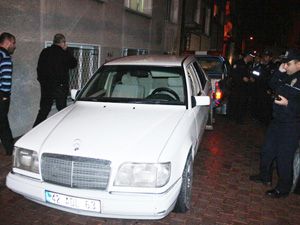 Magandaları otomobili bırakıp kaçtı