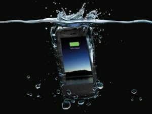 iPhone 6'lar artık 350 TL'ye su geçirmeyecek