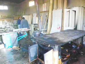 Tiner bidonu patladı 1 kişi ağır yaralandı