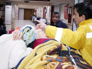 Yaşlı çift sobadan sızan gazdan zehirlendi