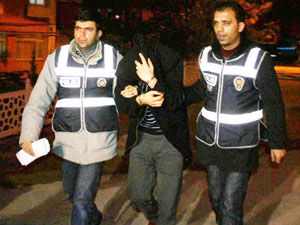 45 kilo esrarla kaçarken yakalandı  