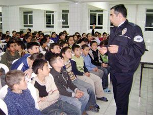 Emniyet Amirinden YİBO'ya ziyaret