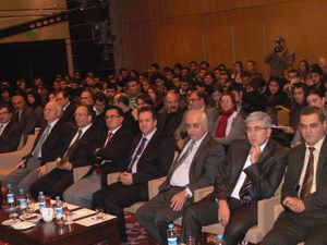 Gazetecinin işi zor