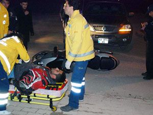 Cipin çarptığı motosiklet sürücüsü yaralandı