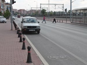 Bisiklet yolları işgal altında!